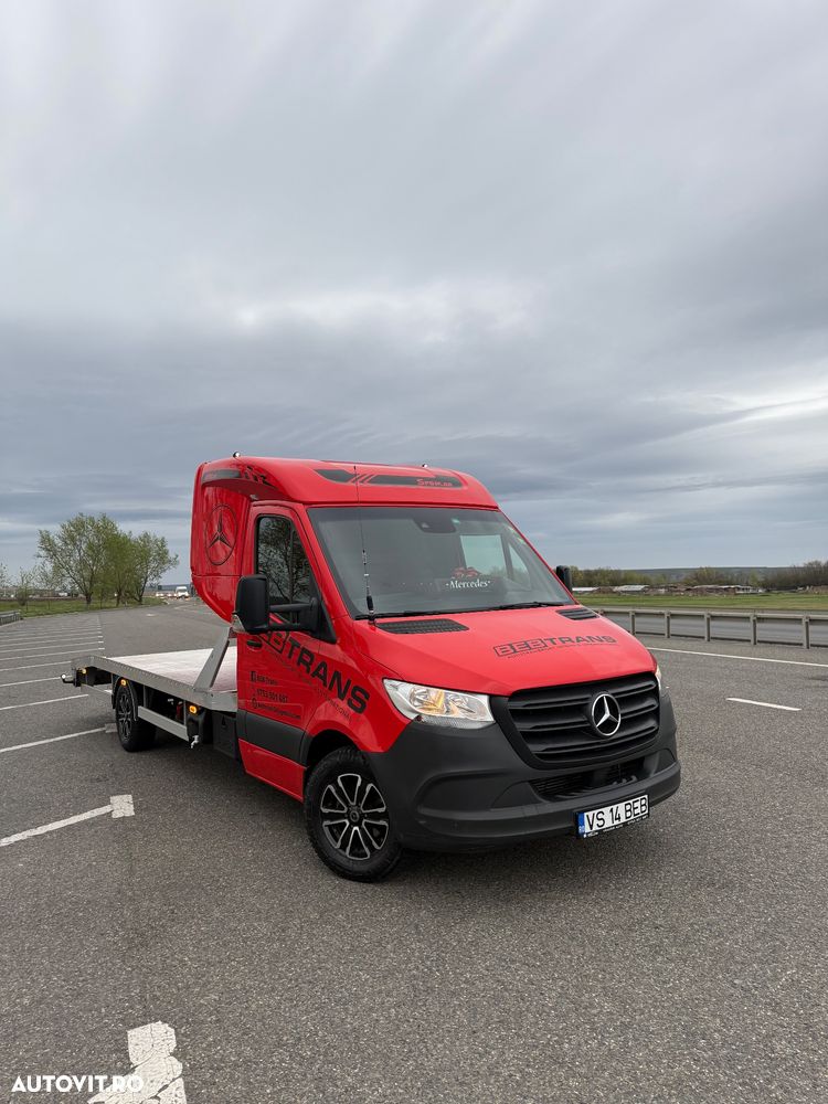 Mercedes-Benz Sprinter 319 - 3