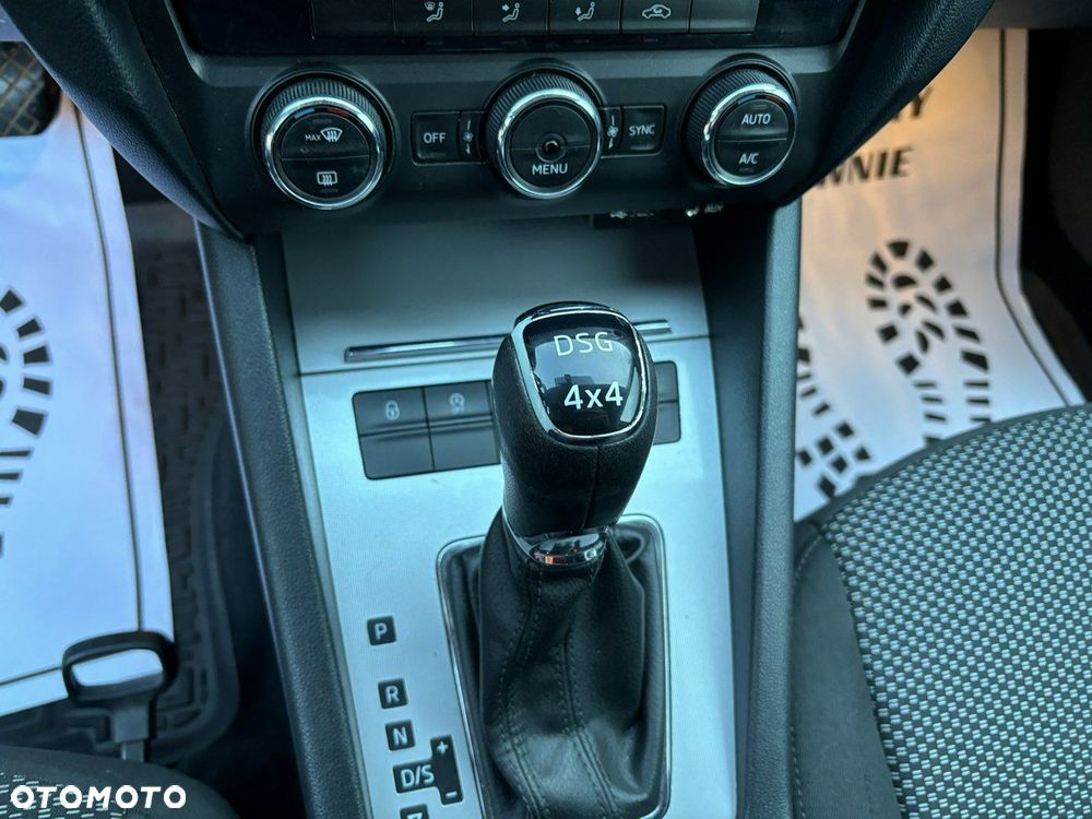 Skoda Octavia 2.0 TDI 4x4 Ambition DSG - 16