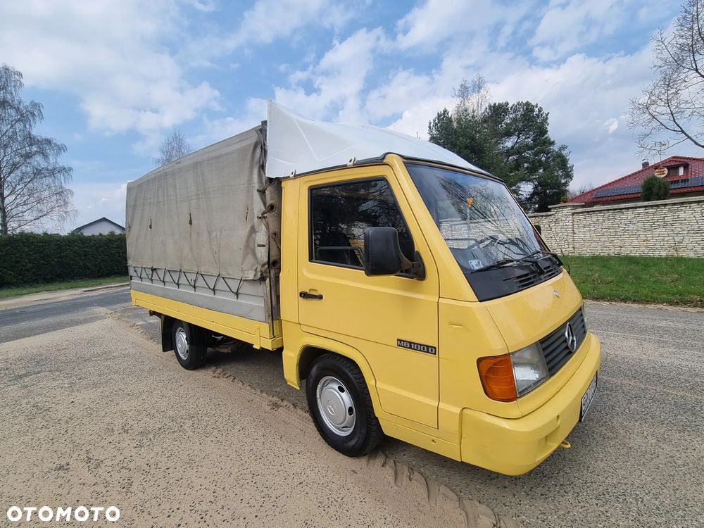 Mercedes-Benz MB-100 DL - 5