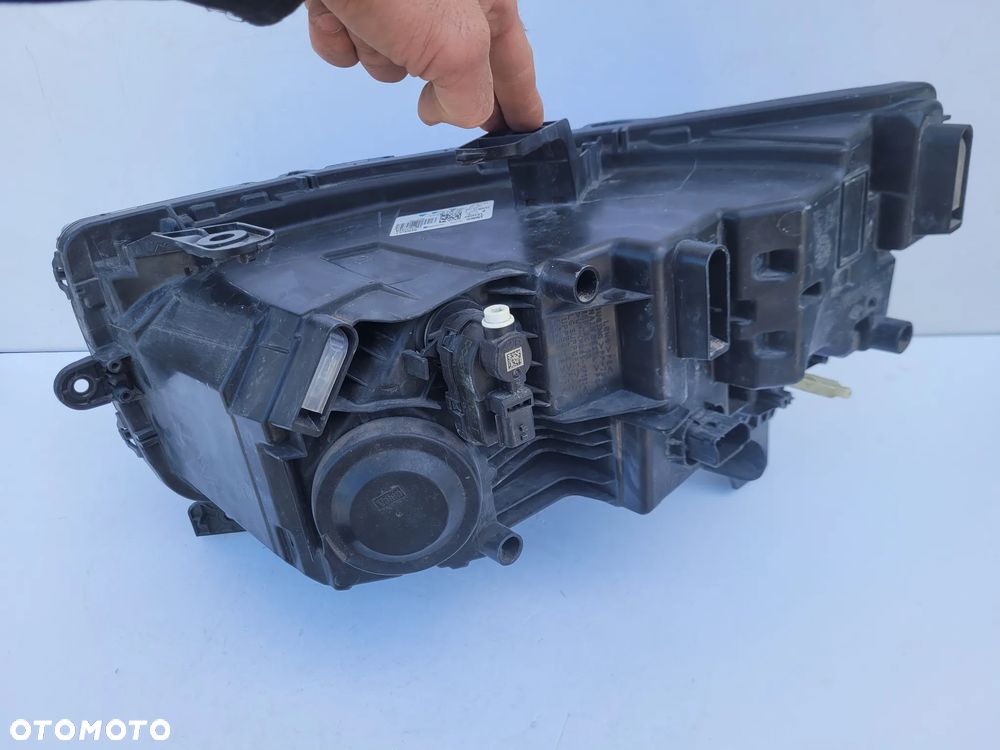 Dacia Duster III lampa przód prawa full led biala - 9