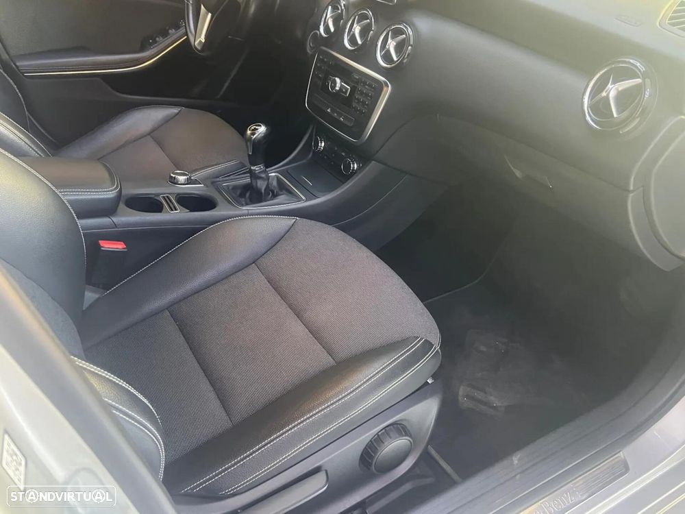 Mercedes-Benz A 180 d Urban - 8