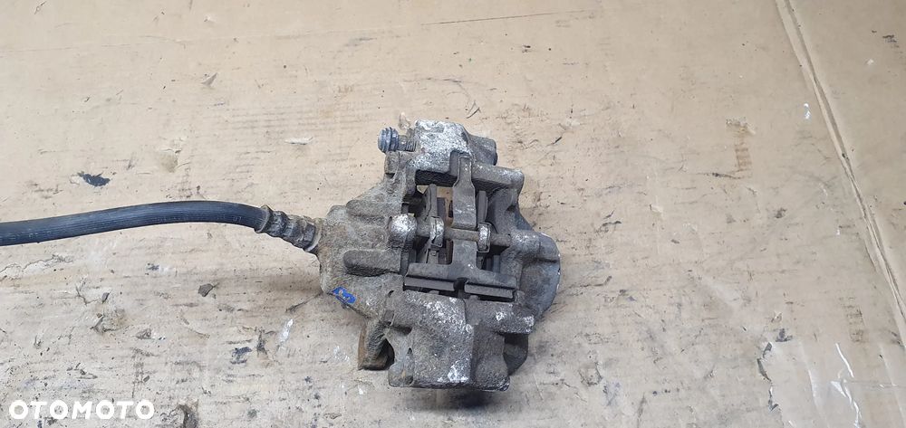 Zacisk hamulcowy prawy tył tylny prawy Mercedes W203 W209 - 1