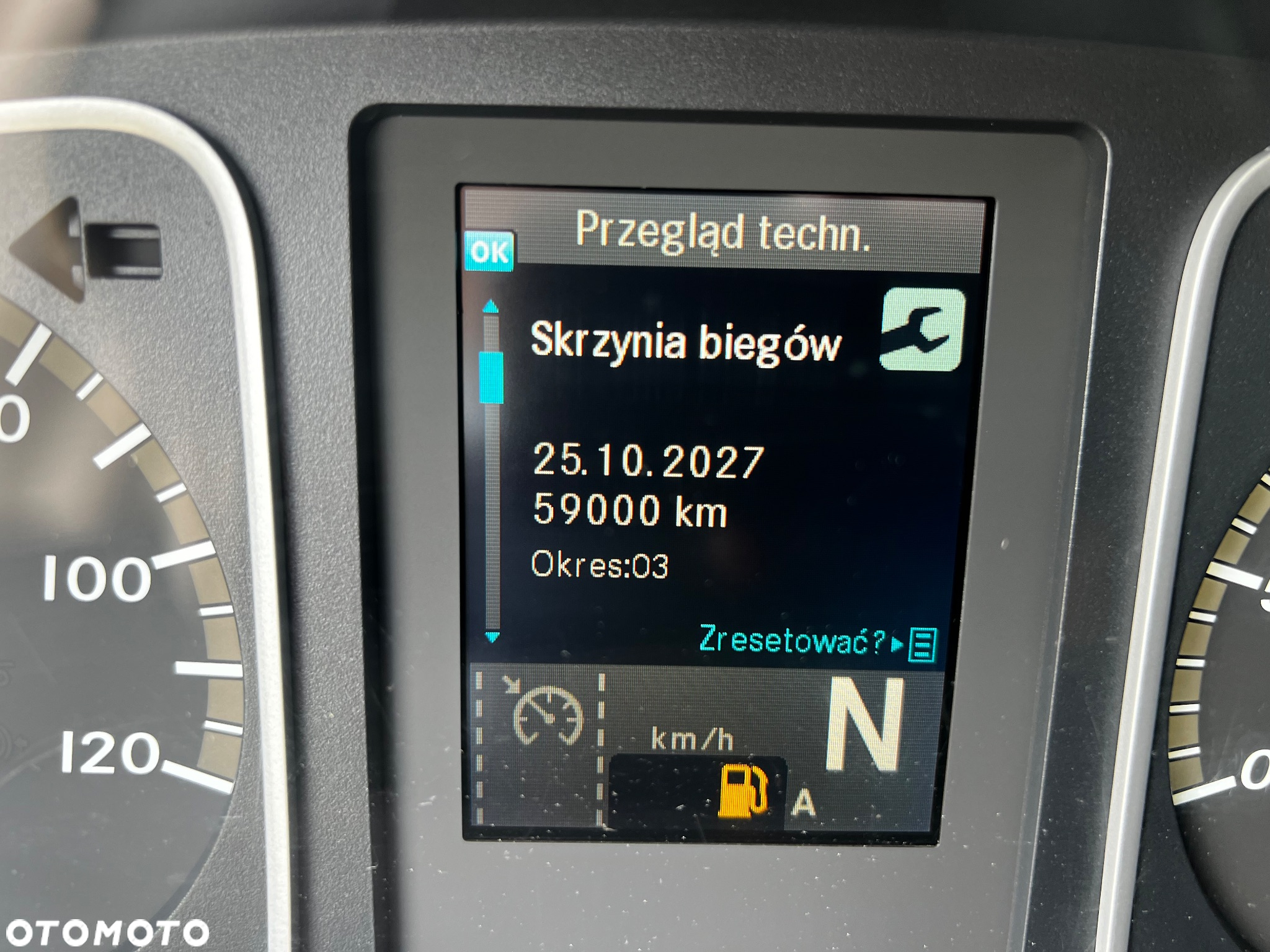 Mercedes-Benz ATEGO - 34