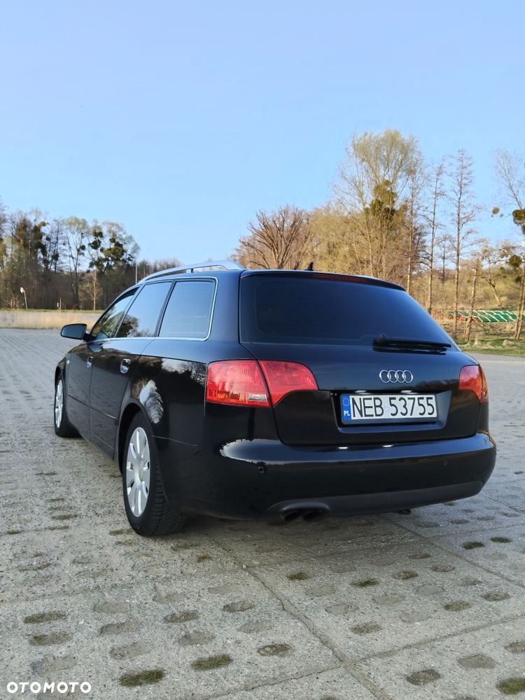 Audi A4 Avant - 4