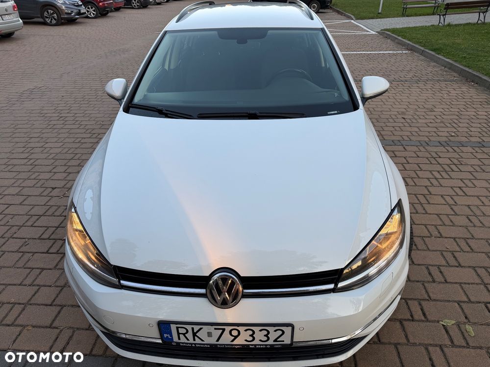 Volkswagen Golf 2.0 TDI SCR Comfortline - 19