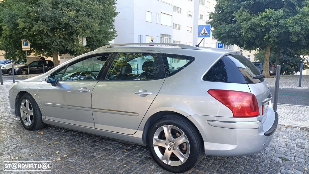 Peugeot 407 SW 2.2 HDi Executive - 8