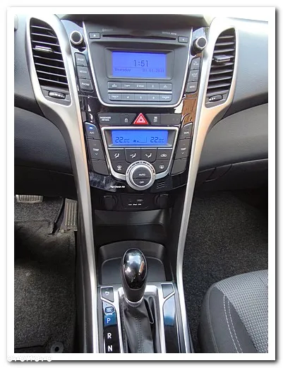 Hyundai i30 1.6 Automatik Style - 33