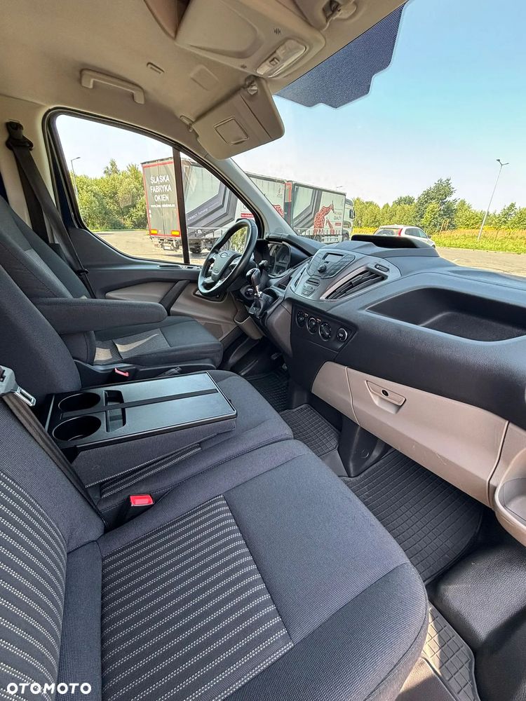 Ford Transit Custom - 8