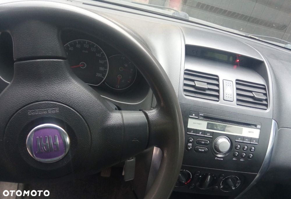 Fiat Sedici 1.6 16V 4x4 Dynamic - 6