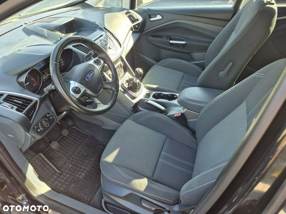 Ford C-MAX - 12