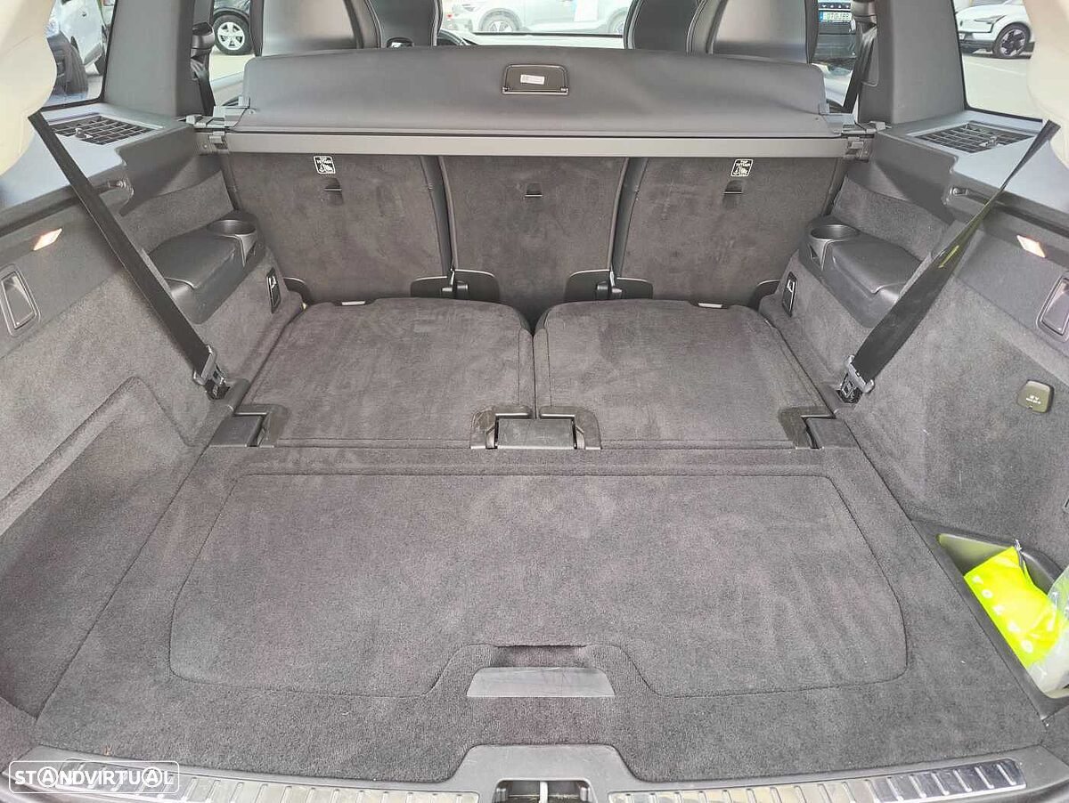 Volvo XC 90 - 17