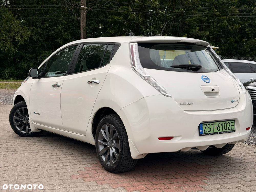 Nissan Leaf 30 kWh (mit Batterie) Tekna - 4