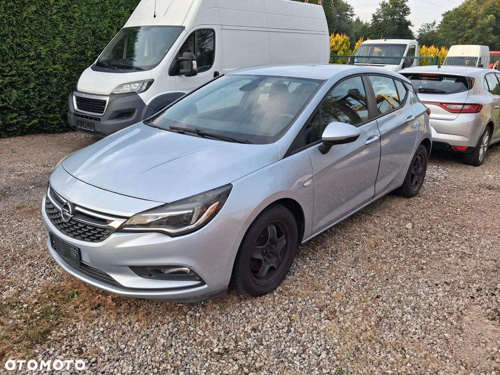 Opel Astra - 1
