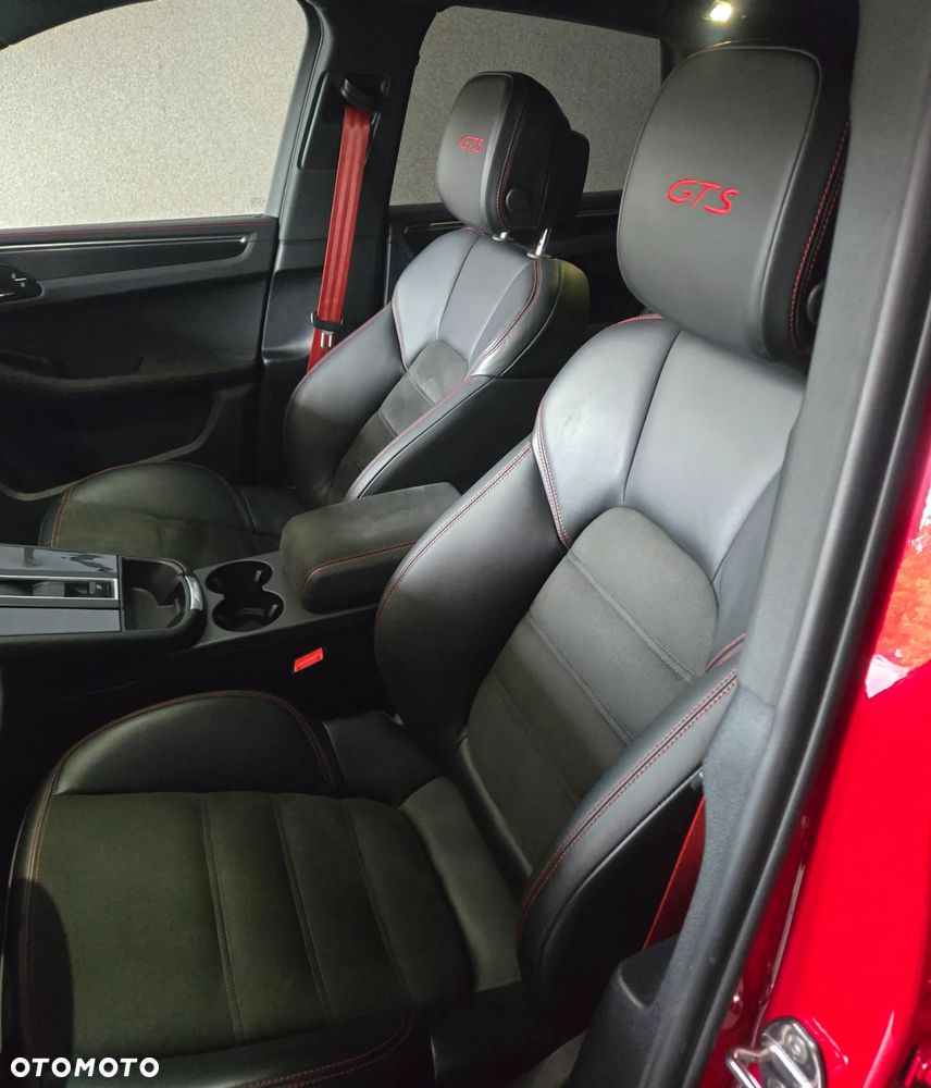 Porsche Macan GTS - 10