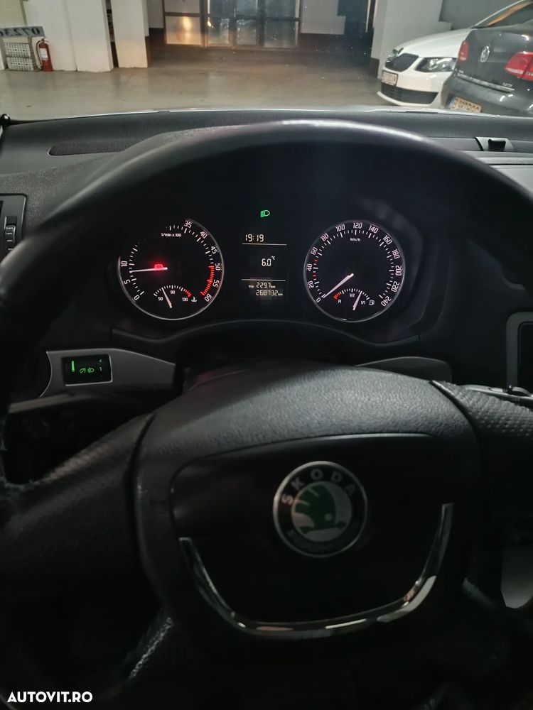 Skoda Octavia 1.6 TDI ELEGANCE - 15