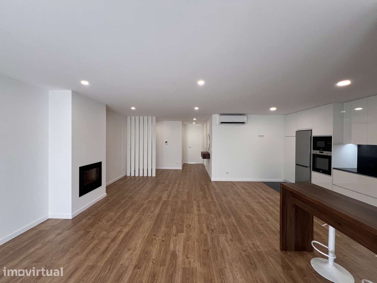 ARRENDO APARTAMENTO / ANDAR MORADIA T2 - Grande imagem: 2/38