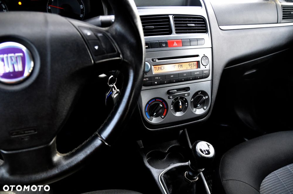 Fiat Linea 1.4 Active - 14