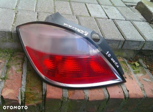 OPEL ASTRA 3 III H HB 04-07 5 DRZWI LEWA TYLNA LAMPA ORYGINAŁ - 1
