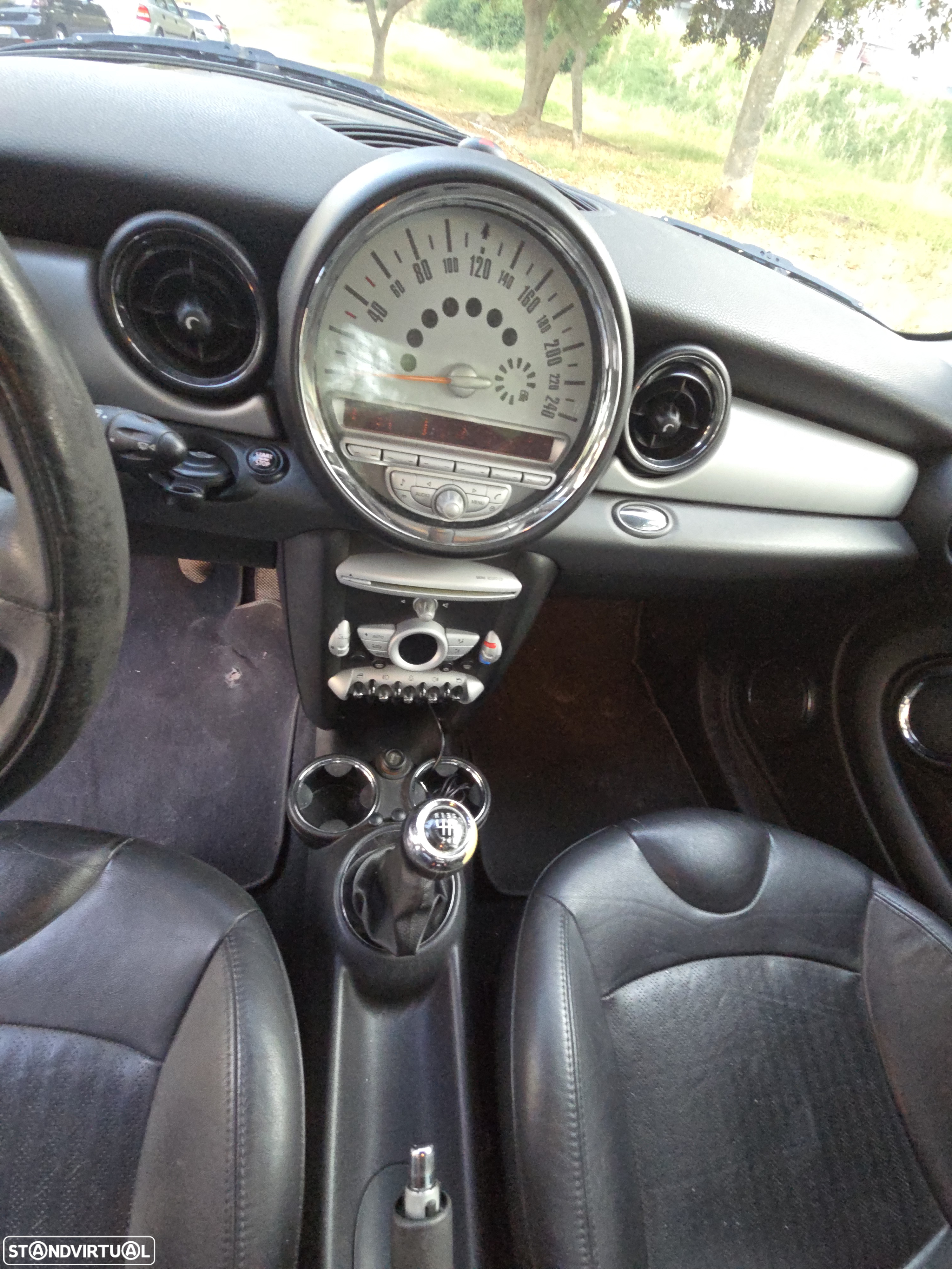 MINI 3 Portas Cooper D - 21