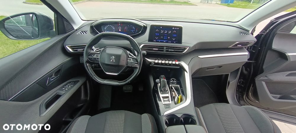 Peugeot 3008 BlueHDi 130 Stop & Start EAT8 Allure - 26