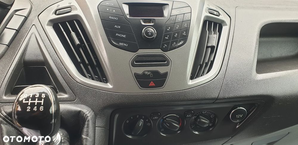 Ford Transit Custom - 13