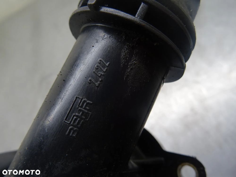 BMW E46 SEDAN 2.0D OBUDOWA TERMOSTATU - 4