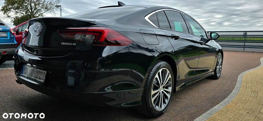 Opel Insignia 1.6 CDTI Ultimate S&S - 3