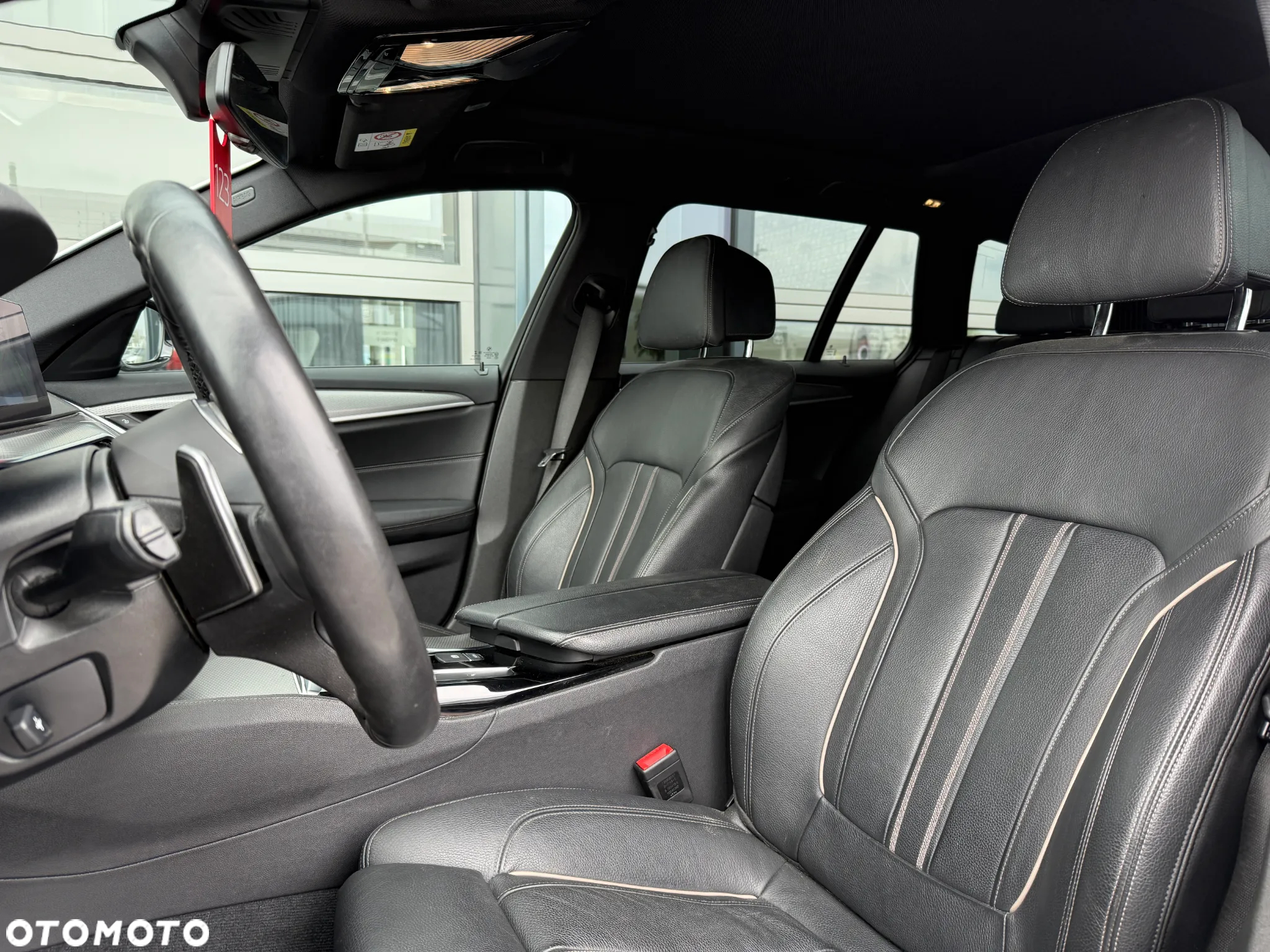 BMW Seria 5 520d Touring Sport Line - 22