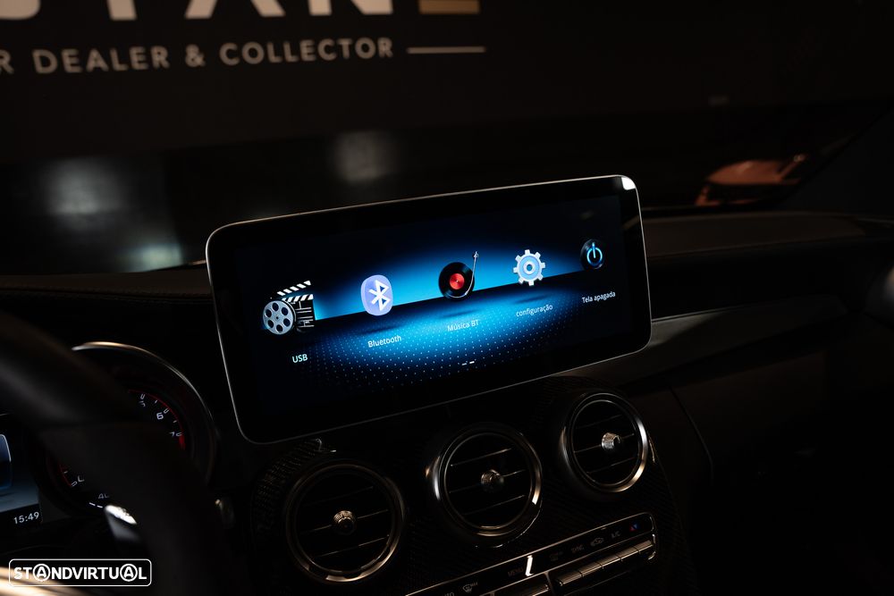 Mercedes-Benz C 63 AMG S - 32