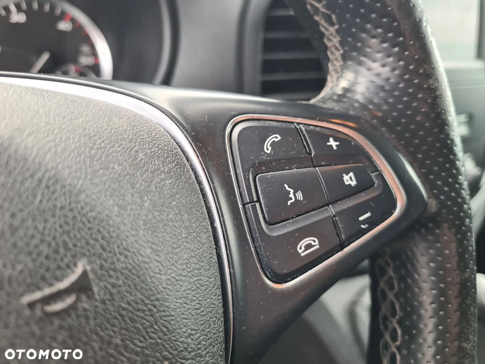 Mercedes-Benz Vito - 23