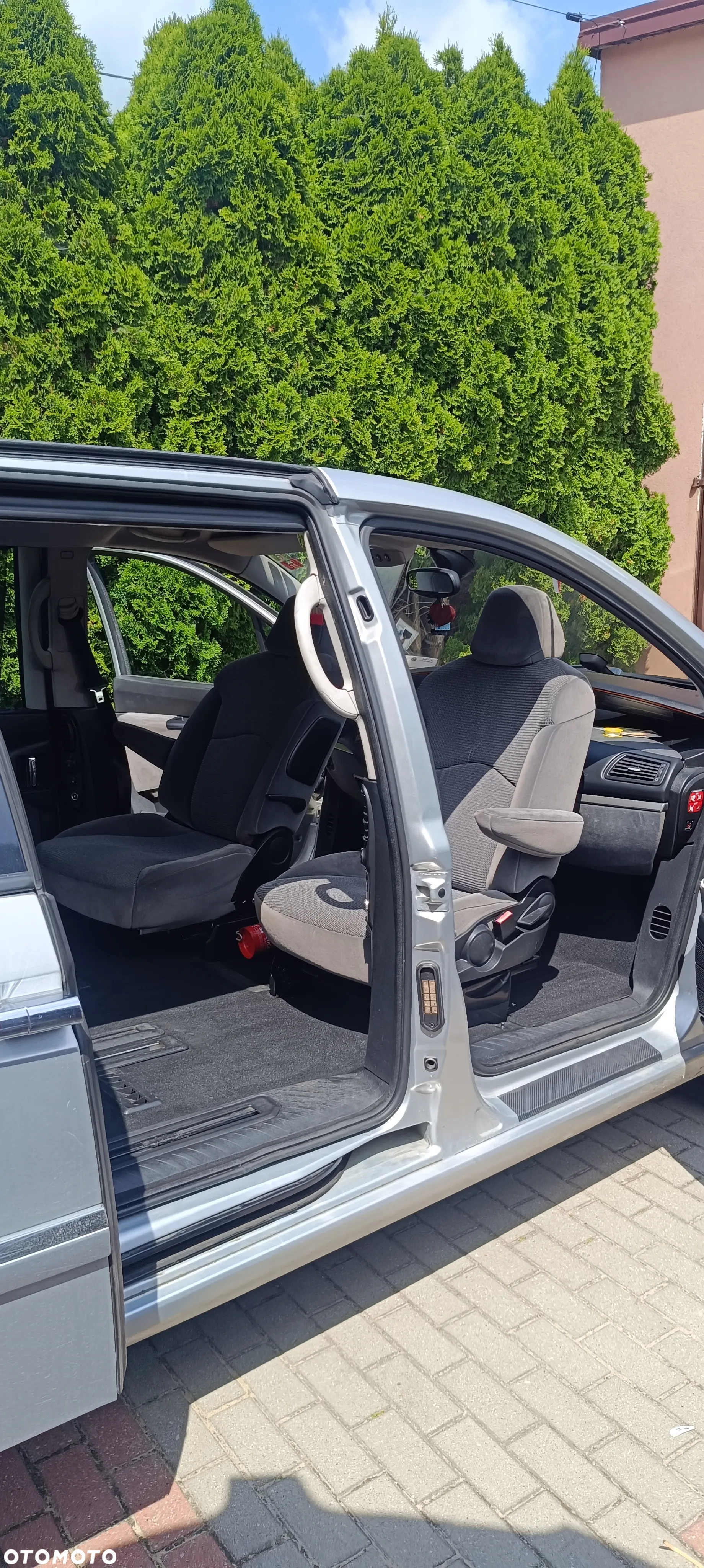 Peugeot 807 2.0 HDi Trendy - 4