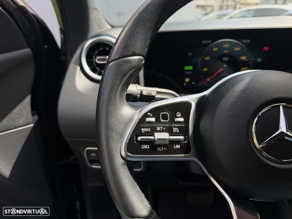 Mercedes-Benz GLA 250 e 8G-DCT Progressive - 37