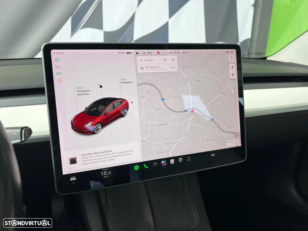 Tesla Model 3 Standard Range Plus RWD — fotografia 17