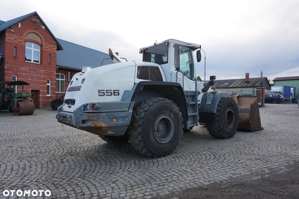 Liebherr L 556 - 3