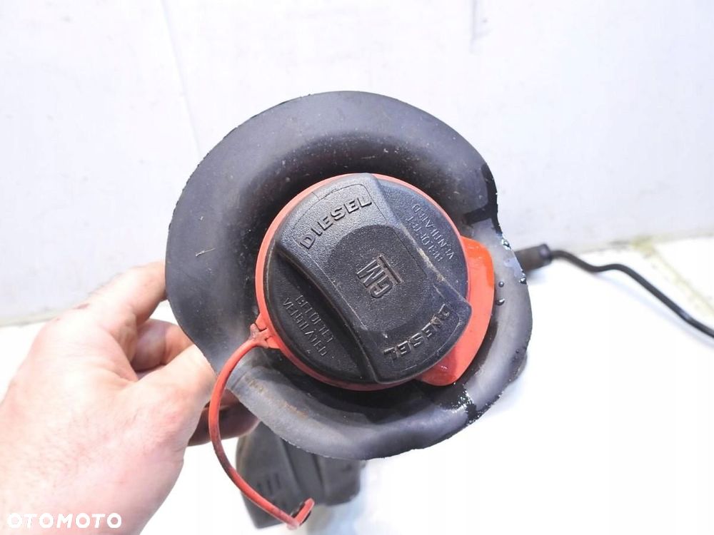 RURA WLEW PALIWA KOREK OPEL MERIVA A 1.7 CDTI - 3