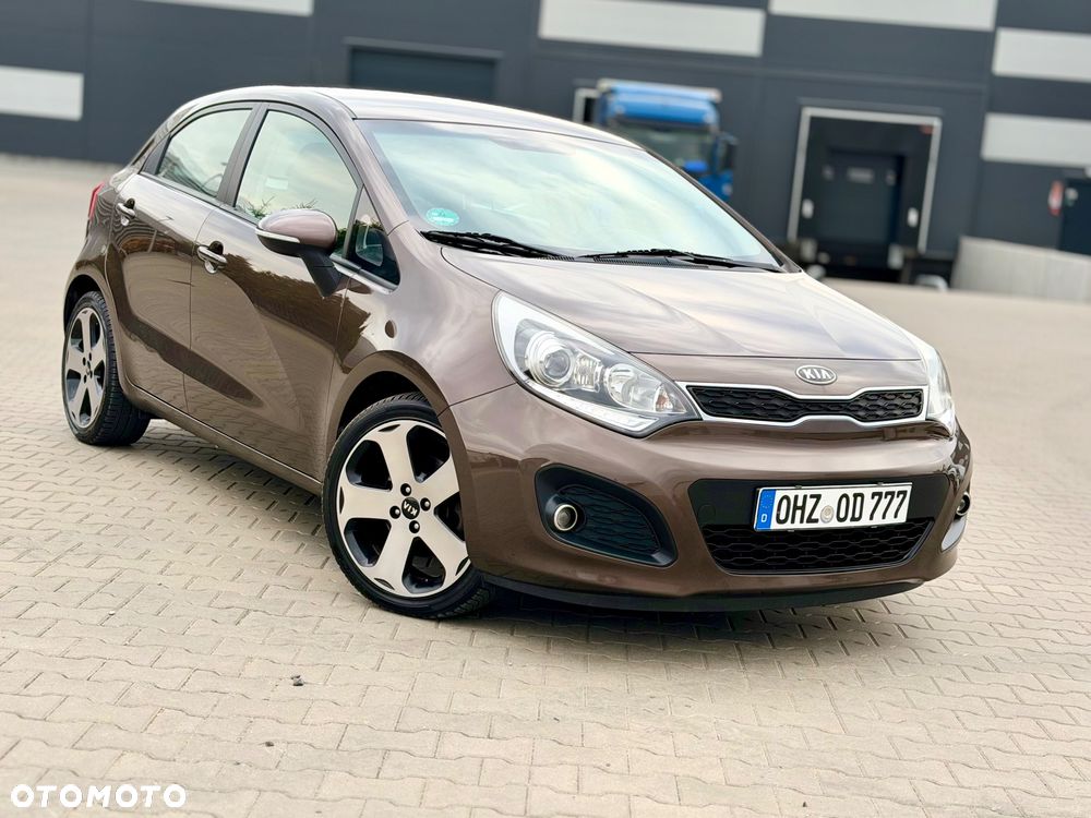Kia Rio 1.4 Dream Team Edition - 2