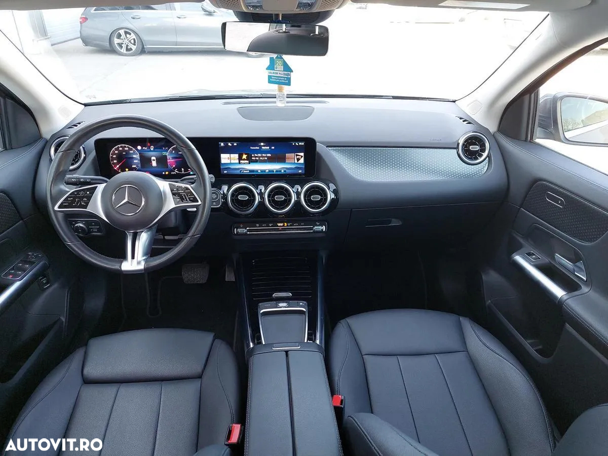 Mercedes-Benz GLA 200 d 4MATIC Aut. - 11
