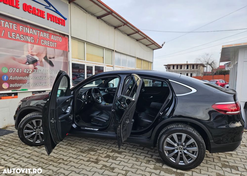 Mercedes-Benz GLC Coupe 300 de 4Matic 9G-TRONIC - 24