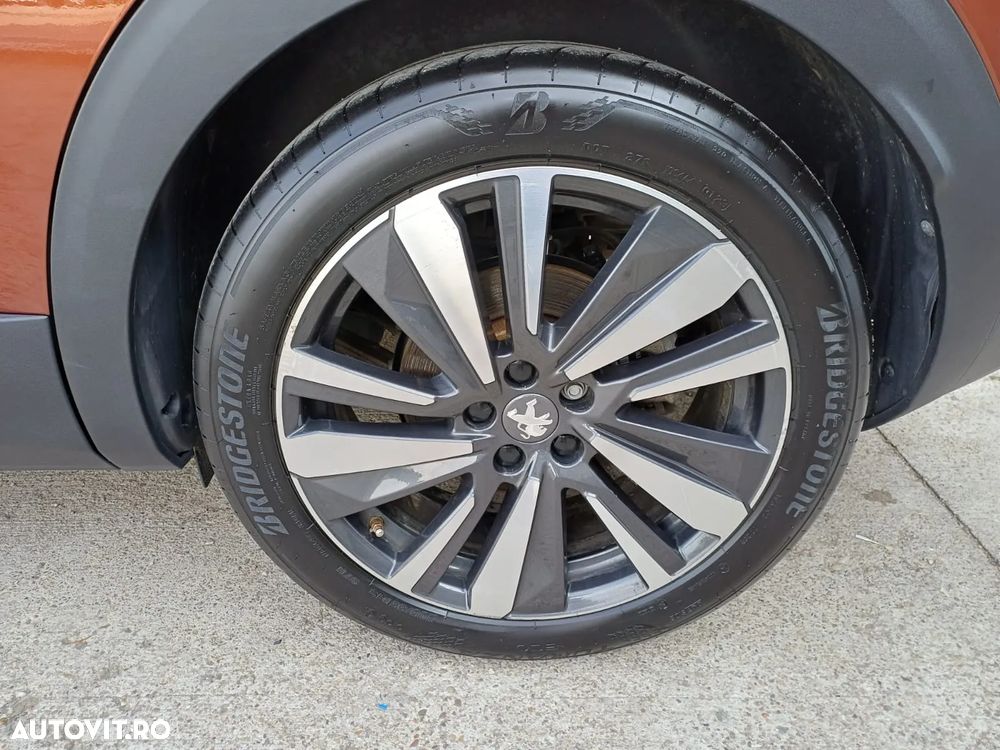 Peugeot 3008 PHEV 180 EAT8 Allure Pack - 27
