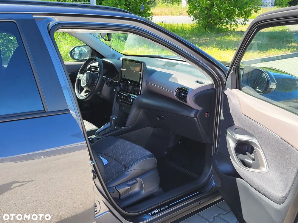 Toyota Yaris Cross Hybrid 1.5 Executive AWD - 6