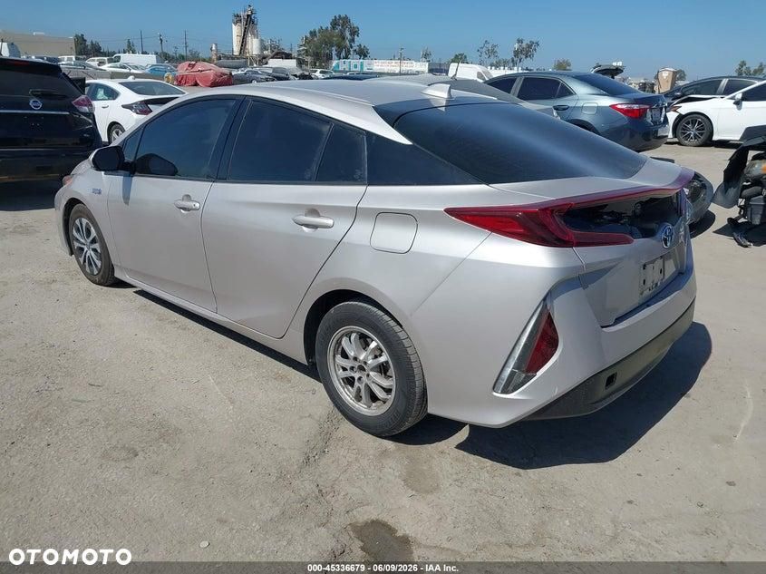 Toyota Prius 1.8 Hybrid Premium - 6