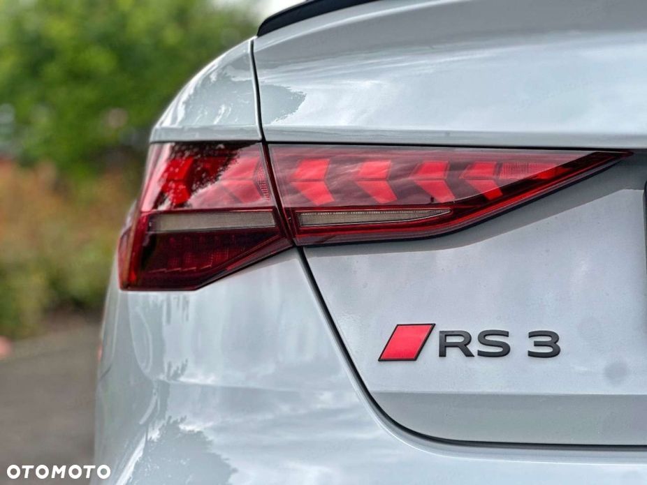 Audi RS3 Limousine TFSI Quattro S tronic - 23