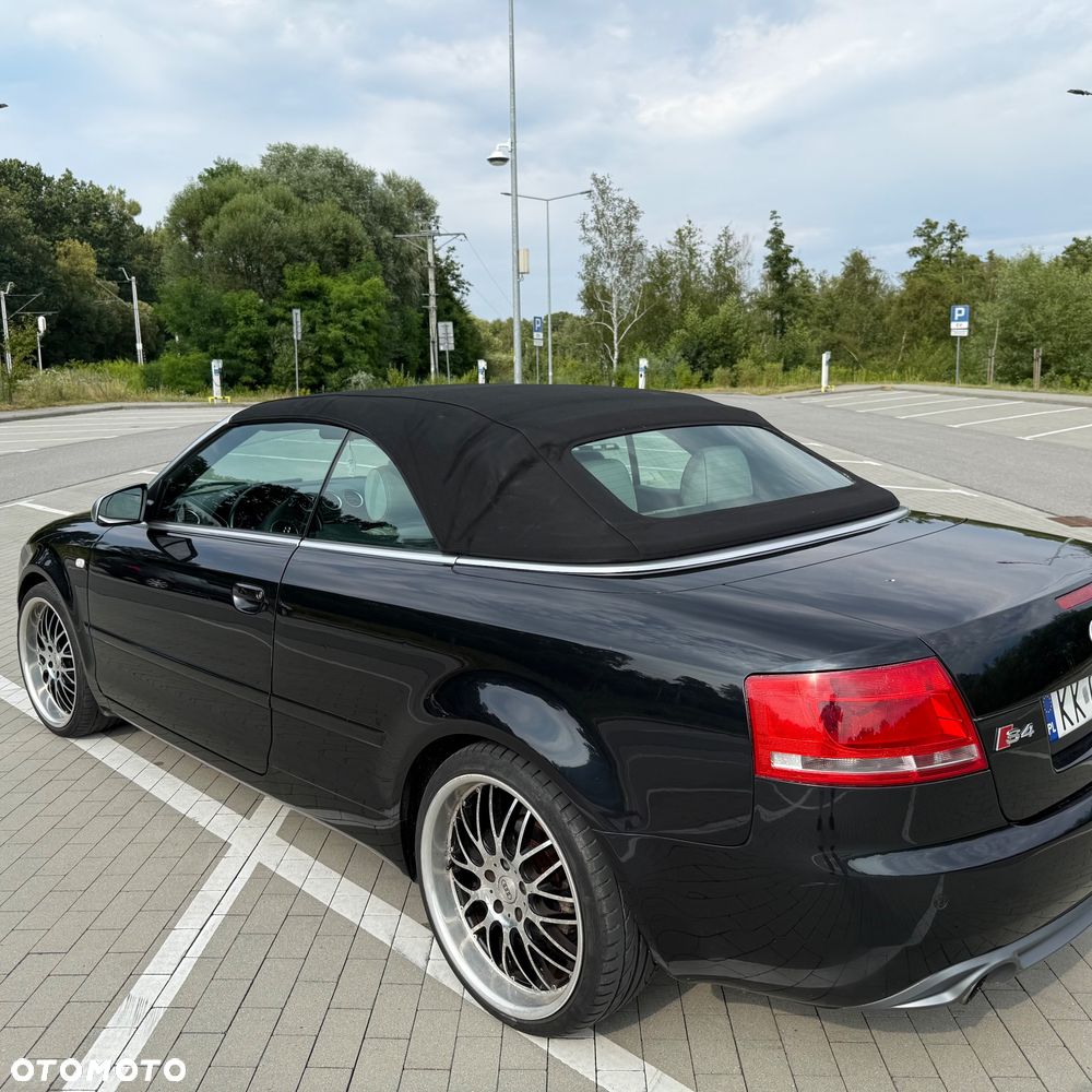 Audi A4 Cabrio 1.8 T - 18