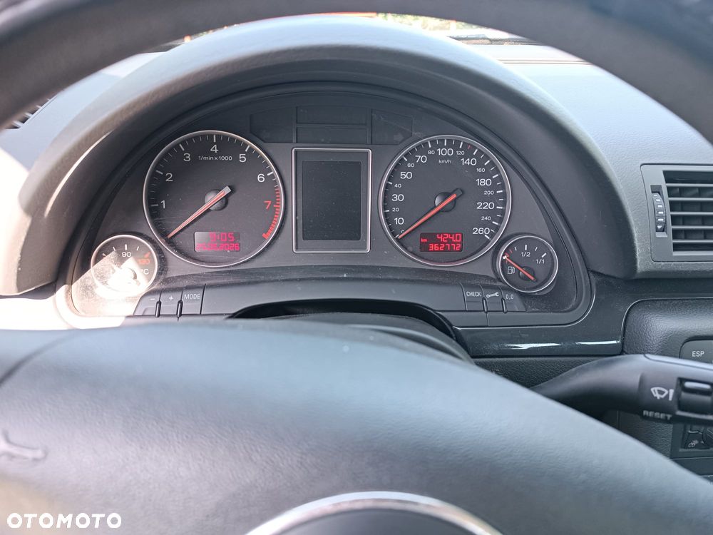 Audi A4 Avant 1.8T - 6