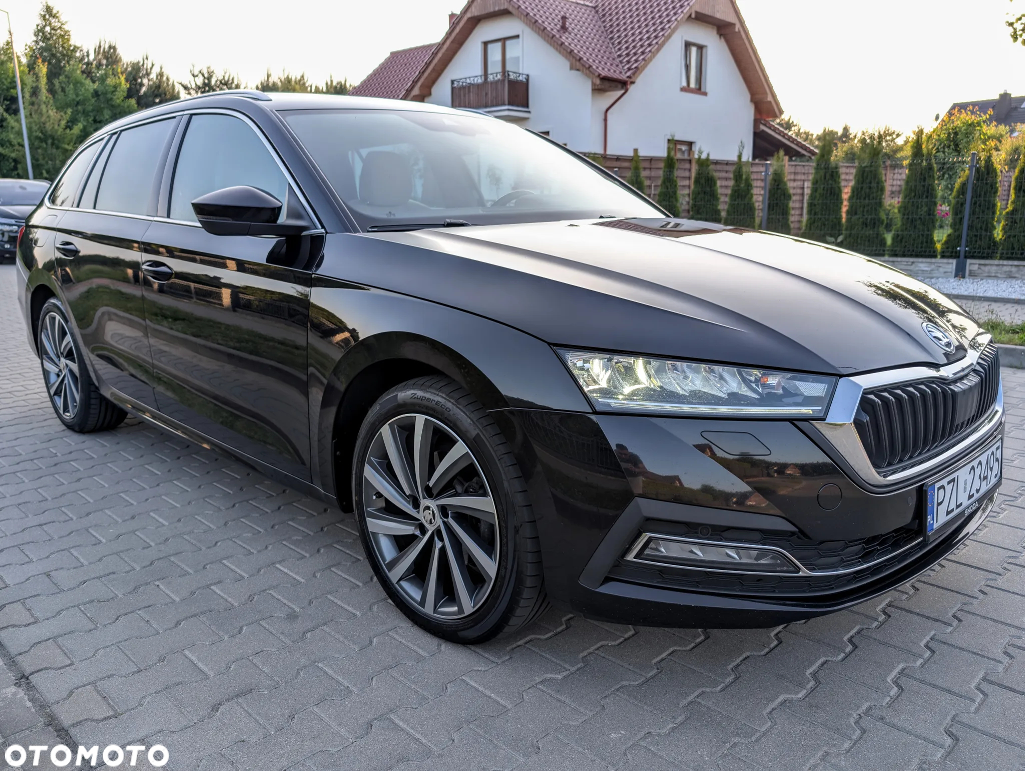 Skoda Octavia 2.0 TDI (Green tec) DSG Style - 4