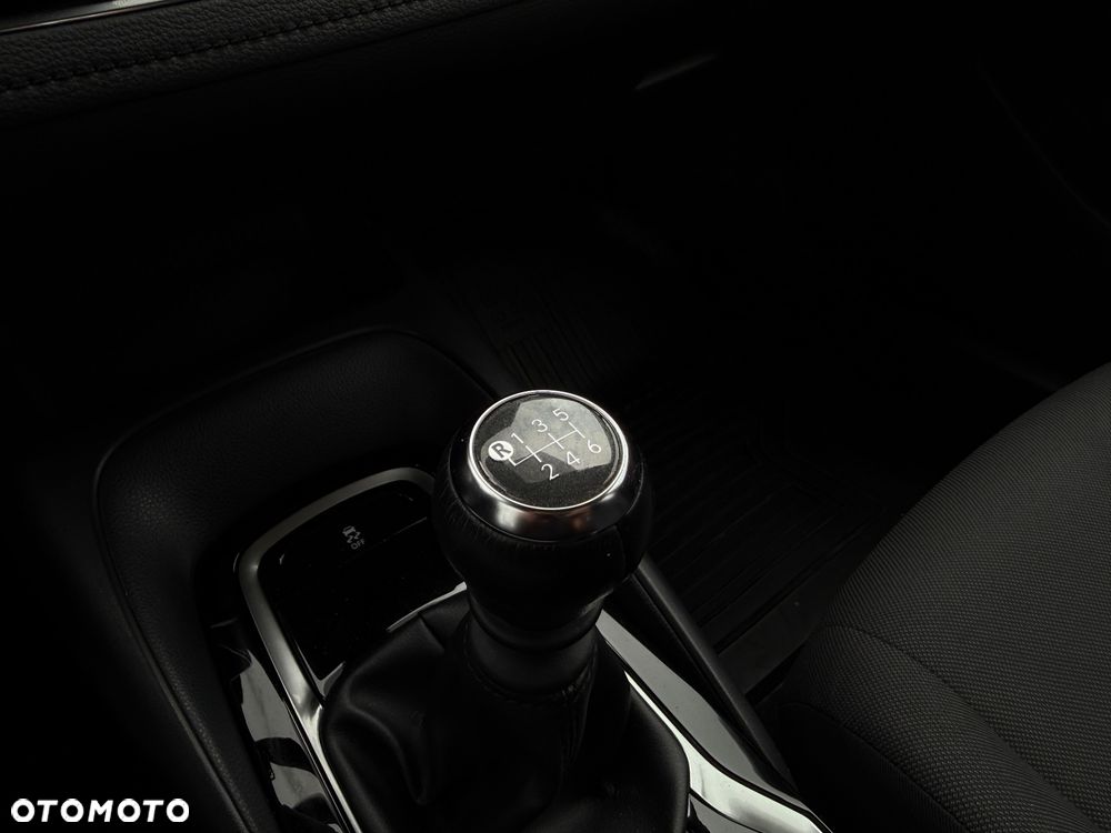 Toyota Corolla 1.5 Comfort - 18