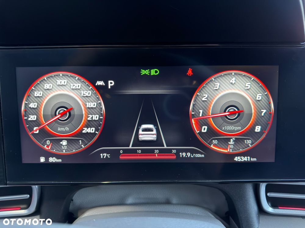 Hyundai Elantra 1.6 Executive CVT - 39
