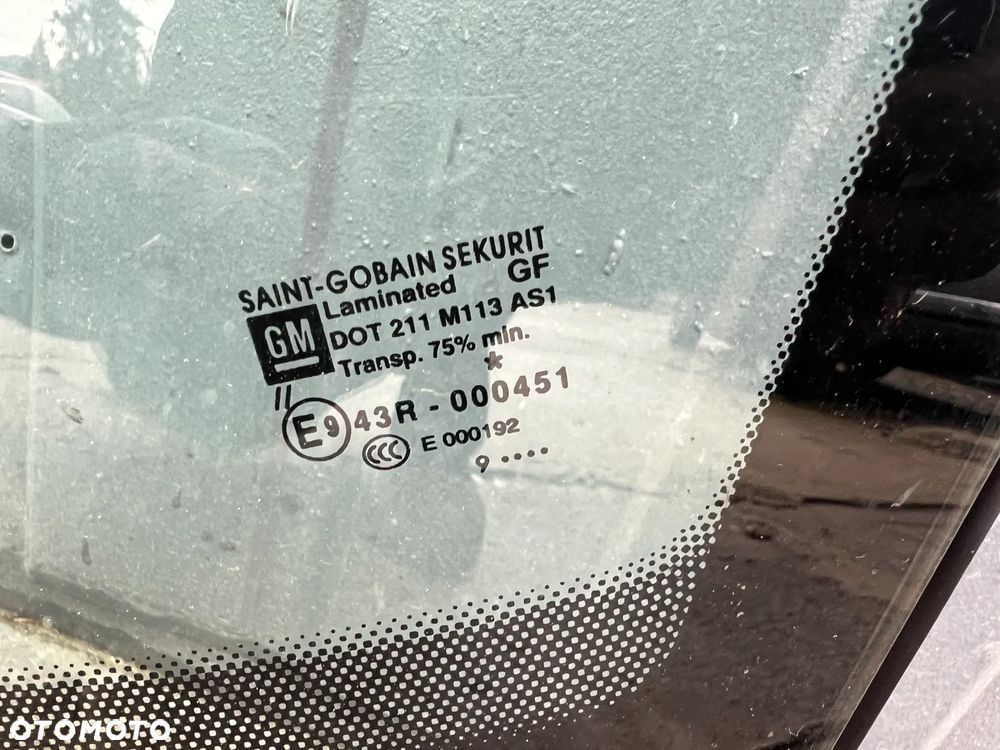 Opel Corsa D Szyba czołowa przednia przód - 2