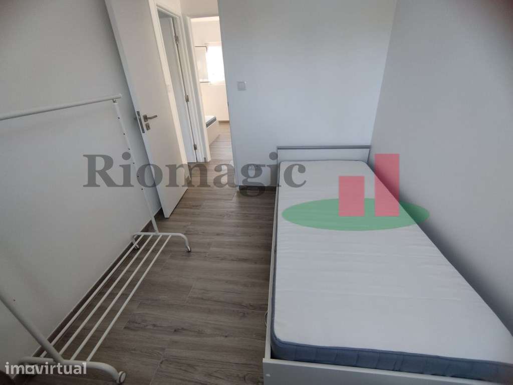 Quarto para Arrendar no Centro de Rio Maior _ ESTUDANTES - Grande imagem: 2/9
