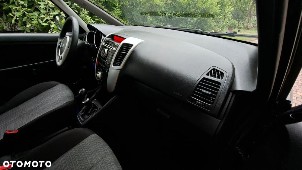 Kia Venga 1.4 CVVT Attract - 19